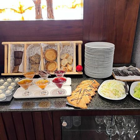 Ateca Hotel Suites タシュケント エクステリア 写真