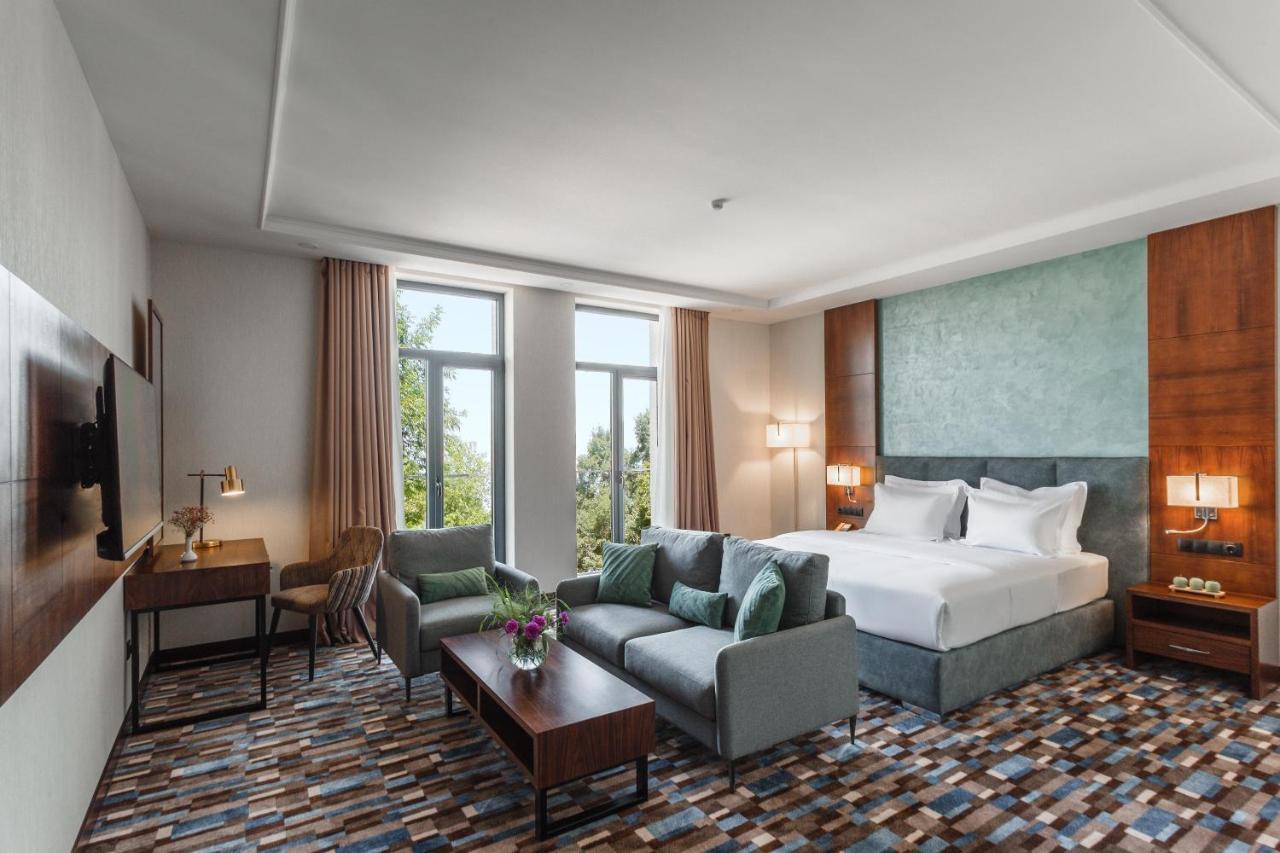 Ateca Hotel Suites タシュケント エクステリア 写真