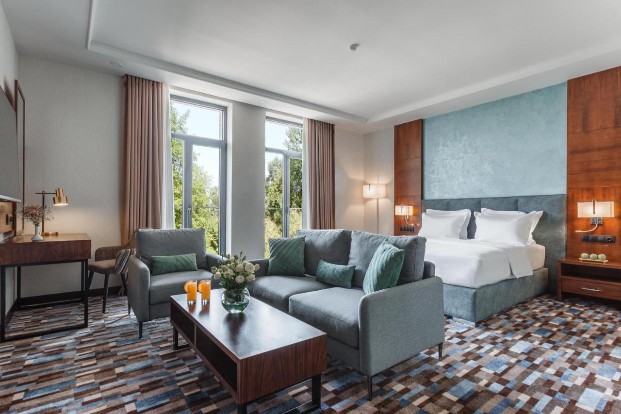 Ateca Hotel Suites タシュケント エクステリア 写真