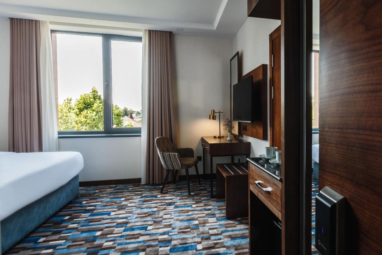Ateca Hotel Suites タシュケント エクステリア 写真